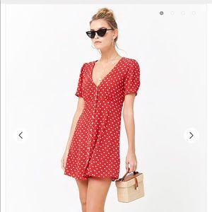 NWT red floral dress! 🌹🕶